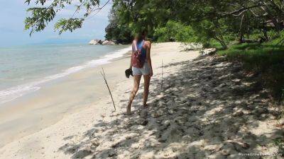 We love homemade videos, but this is an interesting place to bang out some cum. - hclips.com