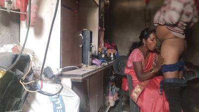 Big Ass Bhabhi - desi-porntube.com