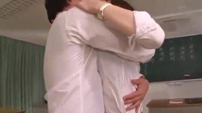 01734,A woman's pleasure is in full swing! - txxx.com