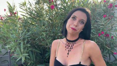 Mia and Pam on two big cocks in a wild orgy! - hotmovs.com