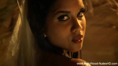 Seeing The Beauty Of The Orient - desi-porntube.com