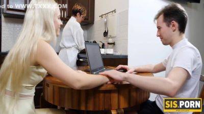 Nikki Hill - Cute Stepsister Fucked By Stepbrother After Exciting Blowjob - hotmovs.com