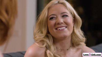 I like it that my big tits stepmom initiates me into lesbian - hotmovs.com