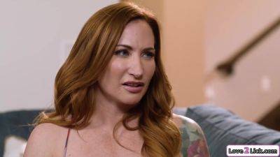 I like it that my big tits stepmom initiates me into lesbian - hotmovs.com