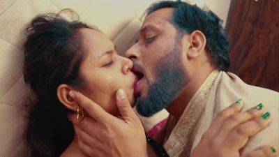 Sasur Ji Ne Apne Choti Bahu Ke Sath Suhagrat Manaya - desi-porntube.com