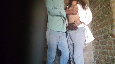 Indian School Girl Sex - New Viral Video - hclips.com - India