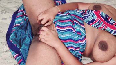 Teacher In Hot Saree - hclips.com