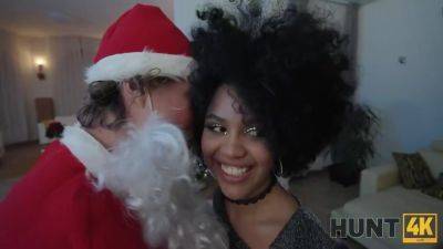 Selva Lapiedra And Ricky Rascal - Santa Sex - hotmovs.com