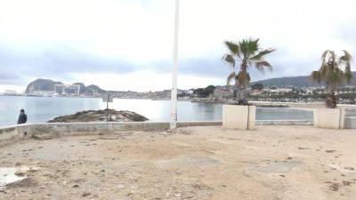 Clara, 18 years old, student in aesthetics in Toulon! - hotmovs.com