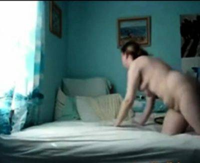 woman masturbating on camera - drtuber.com - Russia