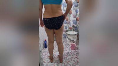 Beautiful Bhabhi Bathroom Me Chudai - Dirty Talk - desi-porntube.com