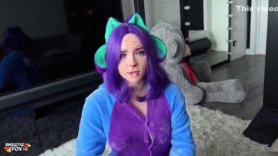 Sex With Alien Girl Cosplay Porn - upornia.com