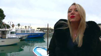 An atomic bomb in Cassis! - hotmovs.com