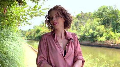 Stella is surprised! - hotmovs.com