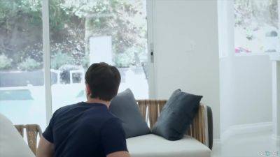 Na Urodziny Macocha Dosiadla Go Razem Z Przybrana - upornia.com