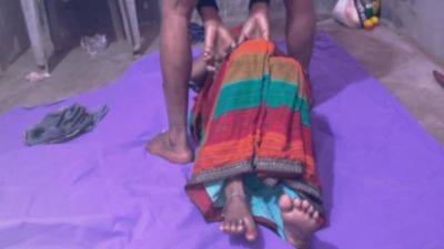 Ghar Ke Nokrani Ko Uski Marji Se Chida - upornia.com