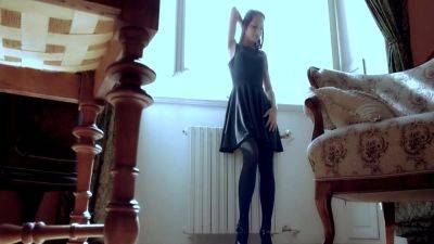 Girl In The Window Starring Kari Solo - hclips.com