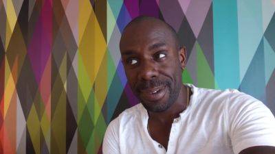 Joss Lescaf - Milf escort spreads her asshole for Joss Lescaf on his birthday OTS165 - AnalVids - hotmovs.com