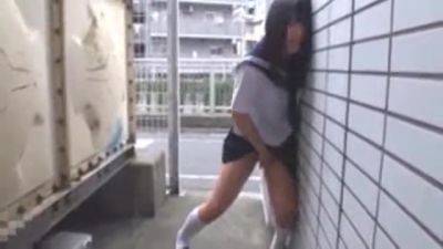 02176,Sexy woman's lewdness is erotic - txxx.com