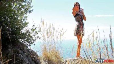 Can't Look Away: An Outdoor Solo Performance by Carol Vega - veryfreeporn.com