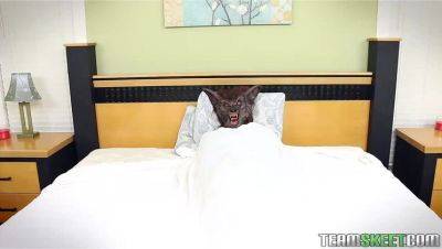 Juan Largo - Penny Nichols: The Tiny Red Riding Hood Fingering and Deepthroat - porntry.com