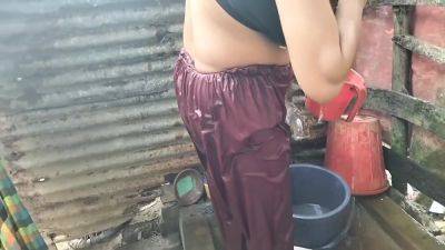 Beautiful Girl Is Taking Bath Completely Naked, Rupali Rupali - desi-porntube.com