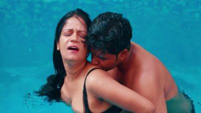 Sexy Behan Ko Bhai Ne Daba Ke Choda Swimming Pool Me - desi-porntube.com