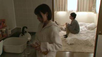 APL190-MSVHQYXDVK768552905 - senzuri.tube - Japan