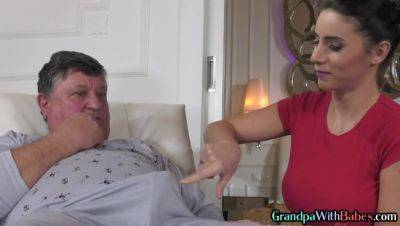 Lucky grandpa fucks faketitted babe in wet pussy hole - txxx.com