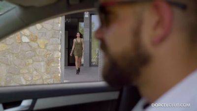 Clea Gaultier - Clea Gaultier Stars in Sizzling Hot Porn Scene with Enormous Breasts, It's Incredible - xxxfiles.com