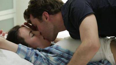 Scarlet - Scarlet: Amateur Brunette in POV Deepthroat - porntry.com