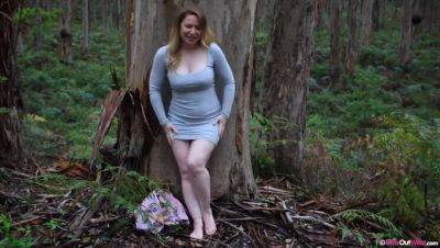 Jacinta's Bush Adventure: A Big Tit Solo Toy Play - porntry.com