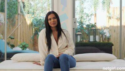 Sophia and Numi - Giant Booties Together - veryfreeporn.com