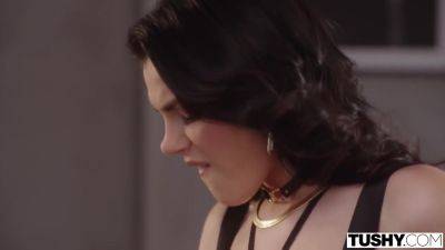 Valentina Nappi - Valentina Nappi - The Perfect Meal 6909 - upornia.com