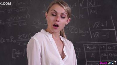 Chloe Toy In Hourglass Challenge 1080p - hotmovs.com