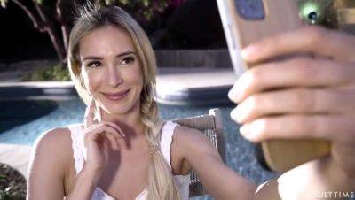 Big Tit Lesbians: Kiss Me, Fuck Me - veryfreeporn.com