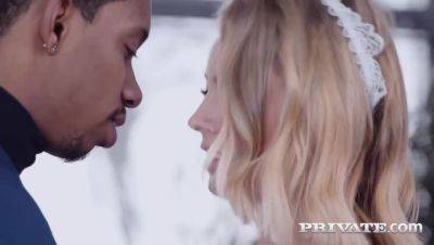 Lya Missy - Lya Missy: The Buxom Maid - porntry.com