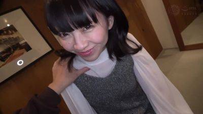 【圧倒的奉仕体質の正統派美少女を手なずけ生SEX！！】彼氏と別れたばっかの清楚系保育士を、完全言いなりのThe理想女に上書き！本命になりたい女はイラマも中出しも笑顔で許してくれて最高！ - txxx.com - Japan