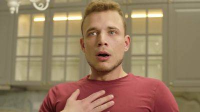 IGNORE4K. Amazon's Living Toy Boy - hotmovs.com