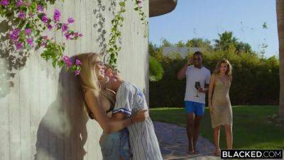 Jesus Reyes - Agatha Vega - Agatha Vega & Jesus Reyes: Holiday Romp - xxxfiles.com