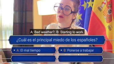 Latino Does A Favor For The Secretary In Exchange For Getting His Nationality - hclips.com