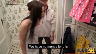 Debt collector trades sex for delay in payment for pregnant housewife in POV reality - sexu.com - Czech Republic