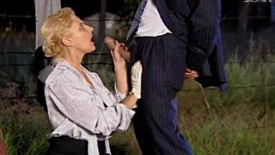 Italian Stepmother Teaches - videomanysex.com - Italy