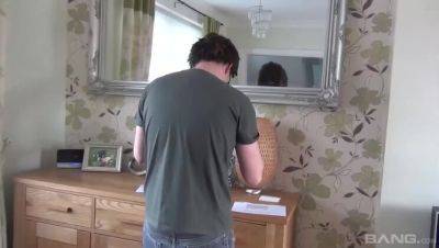 Donna Austin & Nerd's Intense Deepthroat with Pierced Tongue - porntry.com