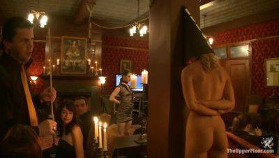 Bella Rossi - Mardi Gras Orgy: Nicki, Sophie, Lilla & Bella - porntry.com