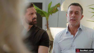 Big tits Shalina Devine conducting sex therapy dp threesome - hotmovs.com