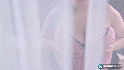 The Show Me State Girl - hotmovs.com