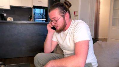 Alva takes control of her photo shoot... - hotmovs.com