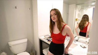 Craving More with Brunette / 11.06.2022 - veryfreeporn.com