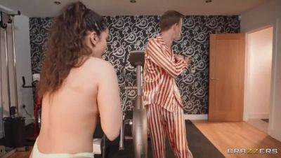 Niykee Cruz: Get Your Daily Dose of Zz’s - porntry.com